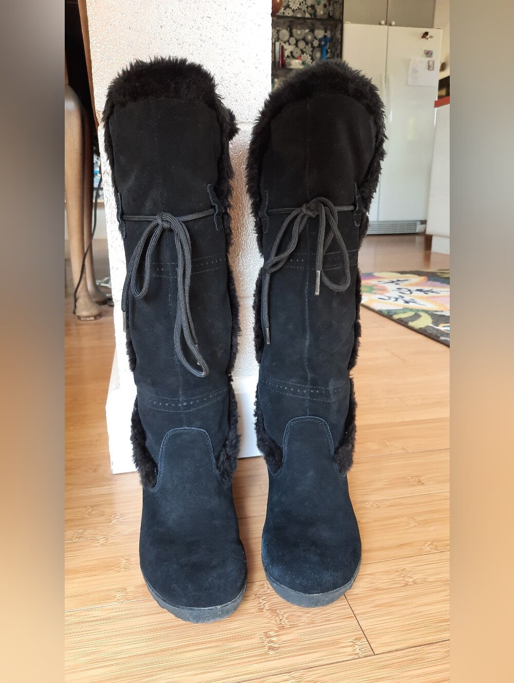 Khombu Willow Women's Black Faux Fur Suede Winter Boots Size 9 Medium
